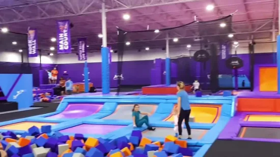 Indoor-Sport-Trampolinpark für Erwachsene, Kinder-Fitness-Spielplatz